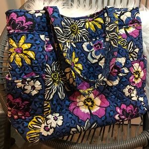 Vera Bradley Tote